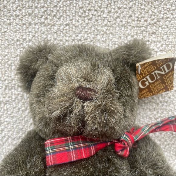 NWT GUND T.C. BIRTHDAY BEAR 1982 Jointed Brown Plush Red Bow - Faux Leather Paws - Picture 3 of 8